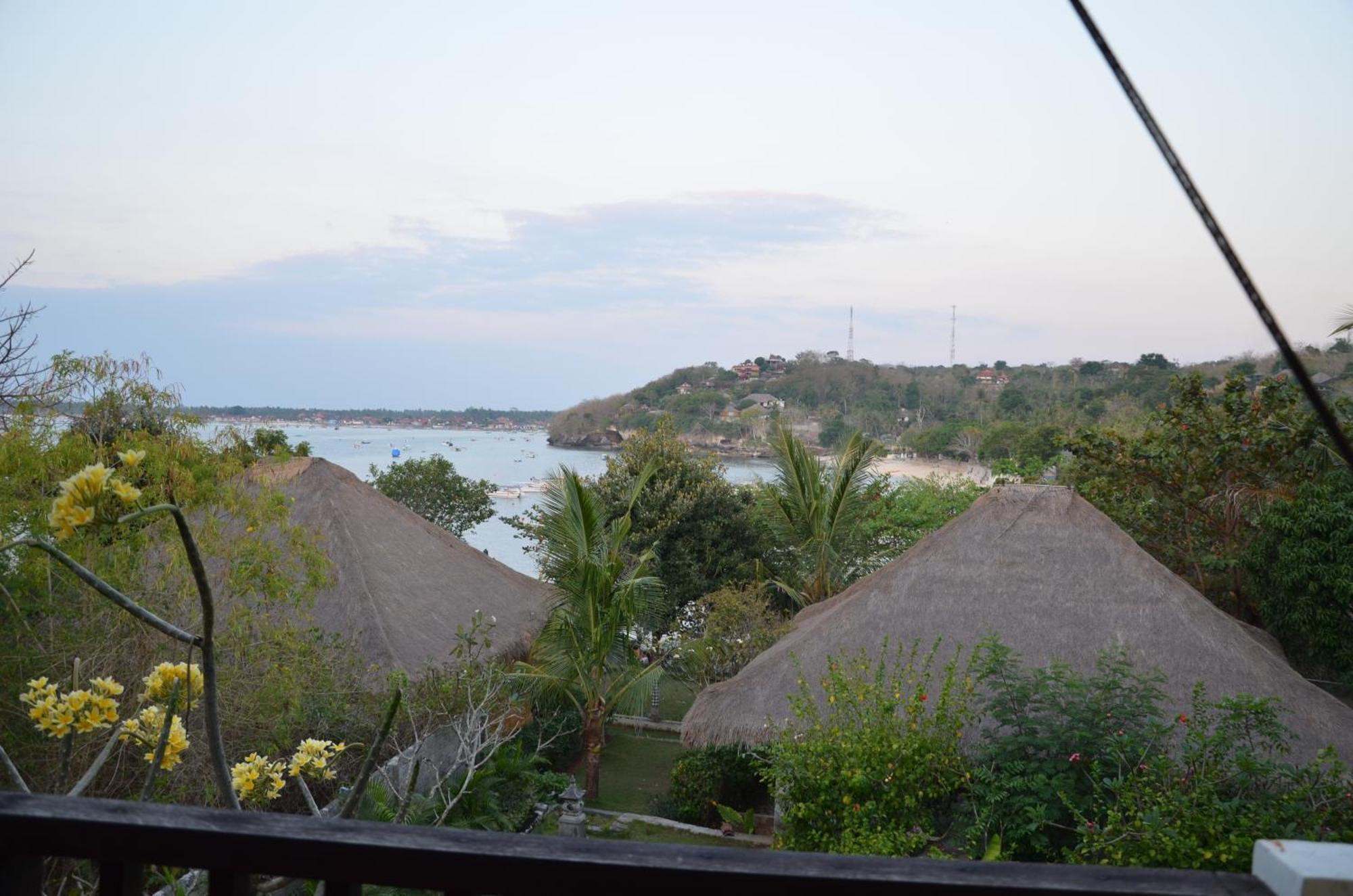 Tamarind Beach Bungalow Lembongan Pokoj fotografie